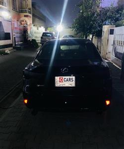 لكزس IS